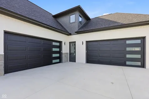 3874 Chapel Hill Court Bargersville IN 46106