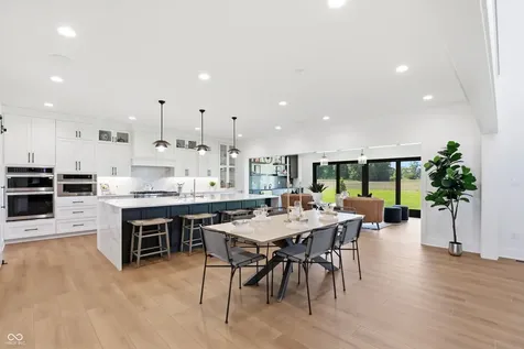 3874 Chapel Hill Court Bargersville IN 46106