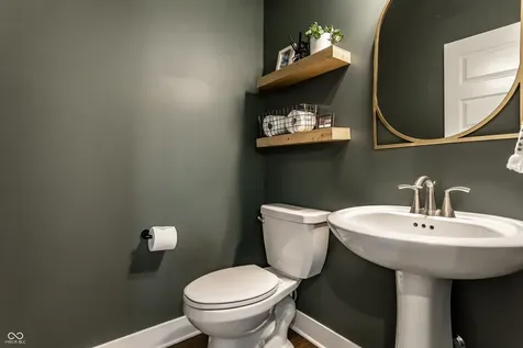 10216 Edgerton Lane Fishers IN 46040