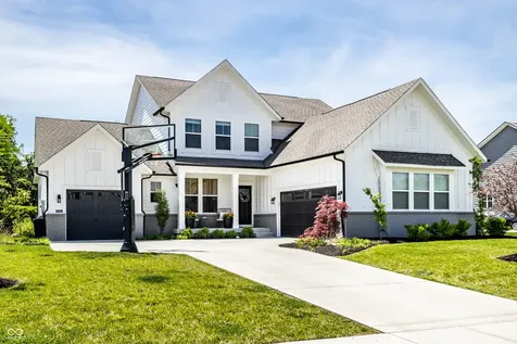 10216 Edgerton Lane Fishers IN 46040