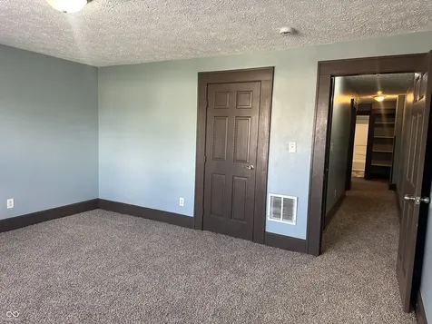2950 Ruckle Street Indianapolis IN 46205