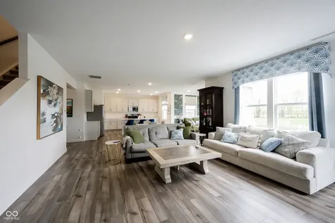 327 Waterford Lane Westfield IN 46074