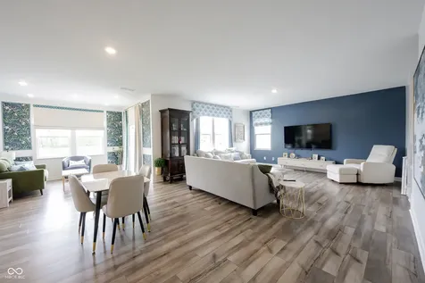 327 Waterford Lane Westfield IN 46074
