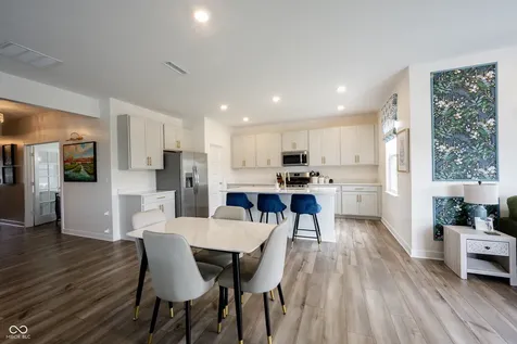 327 Waterford Lane Westfield IN 46074