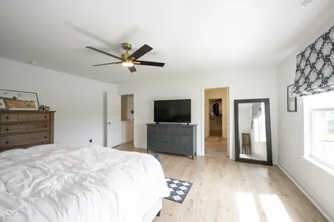 327 Waterford Lane Westfield IN 46074