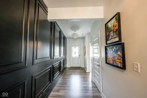 327 Waterford Lane Westfield IN 46074
