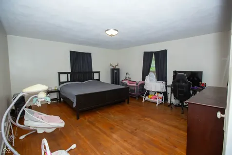405 S Mulberry Street Fairland IN 46126