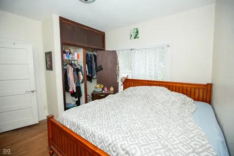 405 S Mulberry Street Fairland IN 46126