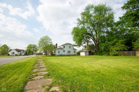 405 S Mulberry Street Fairland IN 46126