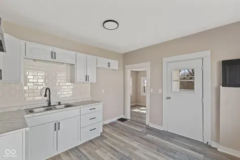 320 Lockerbie Street Mooresville IN 46158
