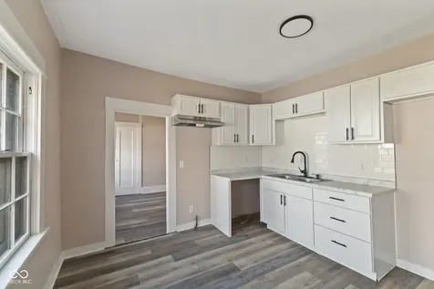 320 Lockerbie Street Mooresville IN 46158