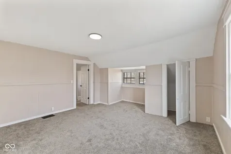 320 Lockerbie Street Mooresville IN 46158