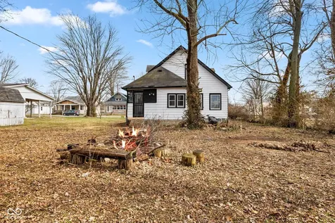 320 Lockerbie Street Mooresville IN 46158