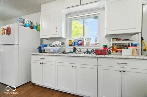 4137 Kenneth Avenue Indianapolis IN 46226