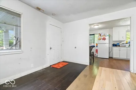 4137 Kenneth Avenue Indianapolis IN 46226