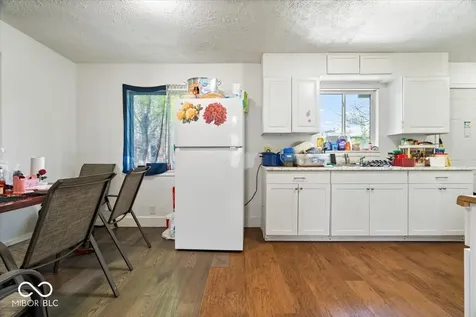 4137 Kenneth Avenue Indianapolis IN 46226
