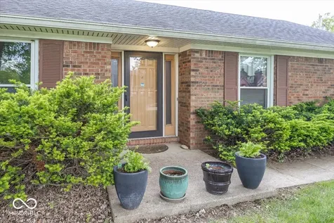1714 Pippin Drive Greenfield IN 46140
