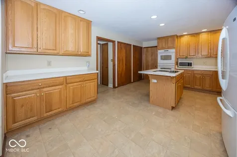 1714 Pippin Drive Greenfield IN 46140