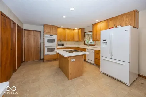 1714 Pippin Drive Greenfield IN 46140