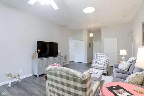 10701 Stable Drive Indianapolis IN 46239
