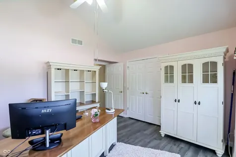 10701 Stable Drive Indianapolis IN 46239