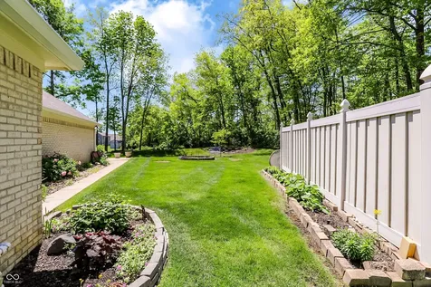 10701 Stable Drive Indianapolis IN 46239