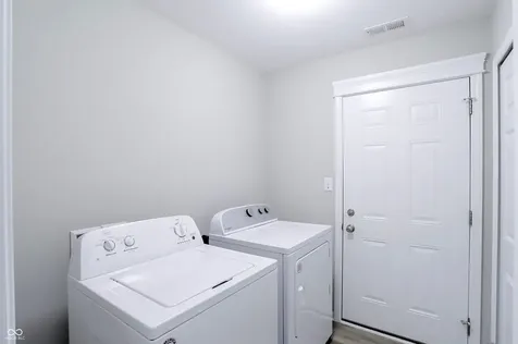 7111 Lillian Place Cumberland IN 46229