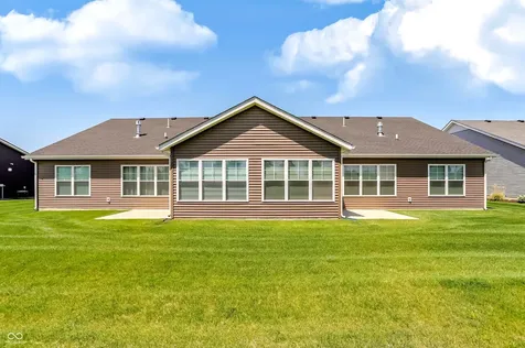 7111 Lillian Place Cumberland IN 46229