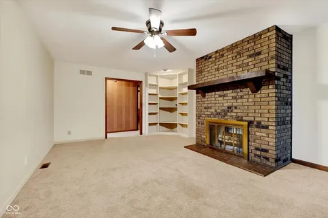 1915 Winding Ridge Avenue Indianapolis IN 46217