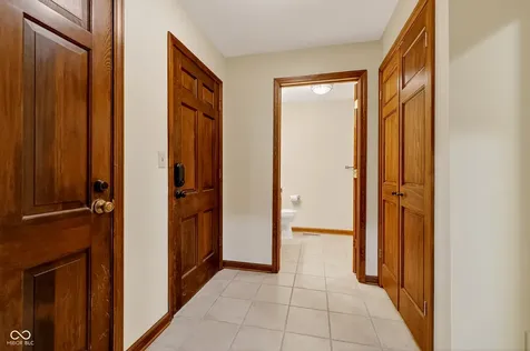 1915 Winding Ridge Avenue Indianapolis IN 46217