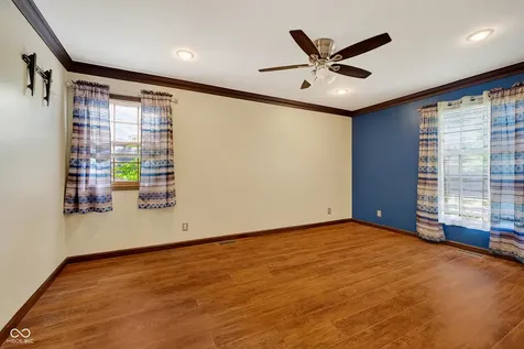 1915 Winding Ridge Avenue Indianapolis IN 46217