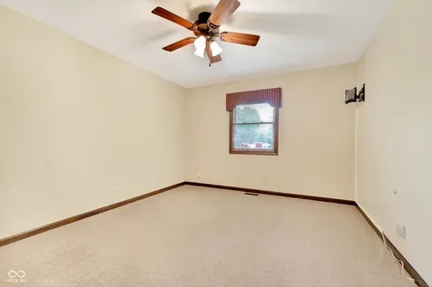 1915 Winding Ridge Avenue Indianapolis IN 46217
