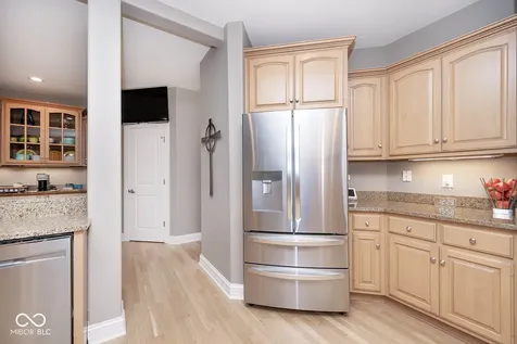 6929 Royal Oakland Way Indianapolis IN 46236