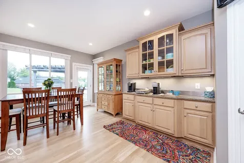 6929 Royal Oakland Way Indianapolis IN 46236