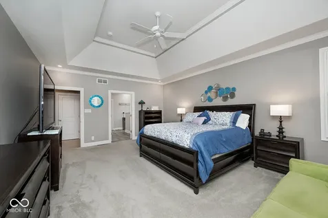 6929 Royal Oakland Way Indianapolis IN 46236