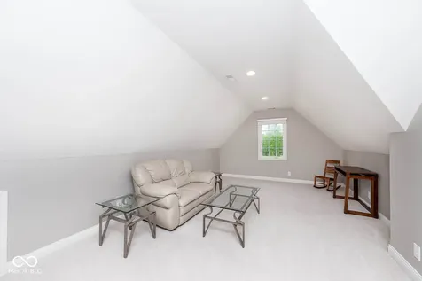 6929 Royal Oakland Way Indianapolis IN 46236