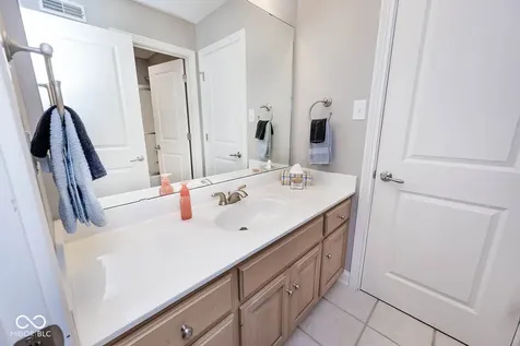6929 Royal Oakland Way Indianapolis IN 46236