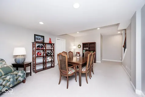 6929 Royal Oakland Way Indianapolis IN 46236