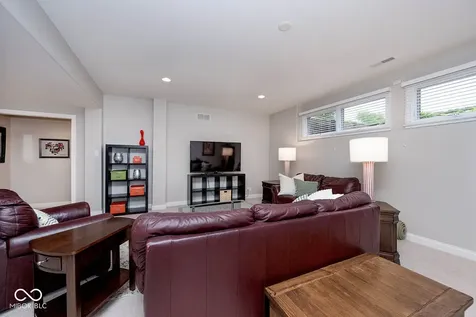 6929 Royal Oakland Way Indianapolis IN 46236
