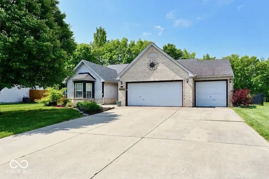 1035 Springwater Drive Greenwood IN 46143
