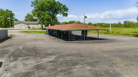2200 N Ewing Street Seymour IN 47274