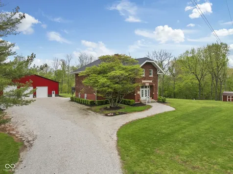 6822 S 600 W Crawfordsville IN 47933
