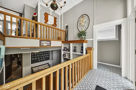 6822 S 600 W Crawfordsville IN 47933