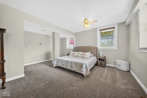 6822 S 600 W Crawfordsville IN 47933