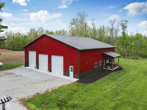 6822 S 600 W Crawfordsville IN 47933
