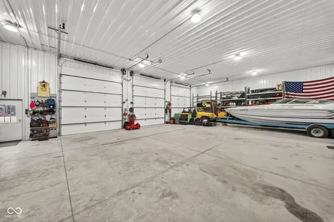 6822 S 600 W Crawfordsville IN 47933
