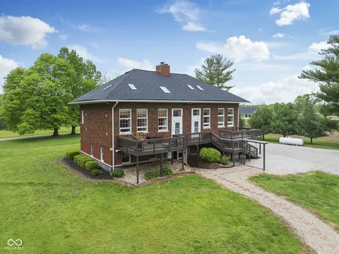 6822 S 600 W Crawfordsville IN 47933