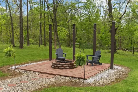 6822 S 600 W Crawfordsville IN 47933