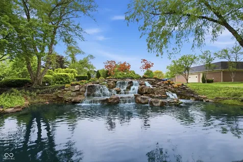 7601 Newport Bay Drive Indianapolis IN 46240