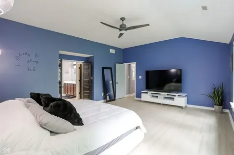 5723 Peaking Fox Drive Indianapolis IN 46237